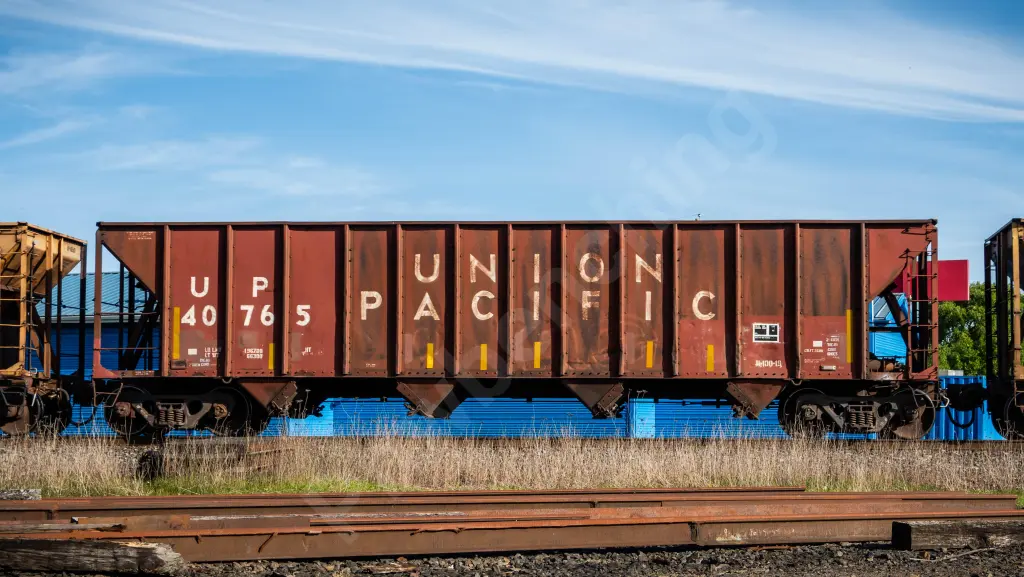 UP40765 - NORTH-AMERICA