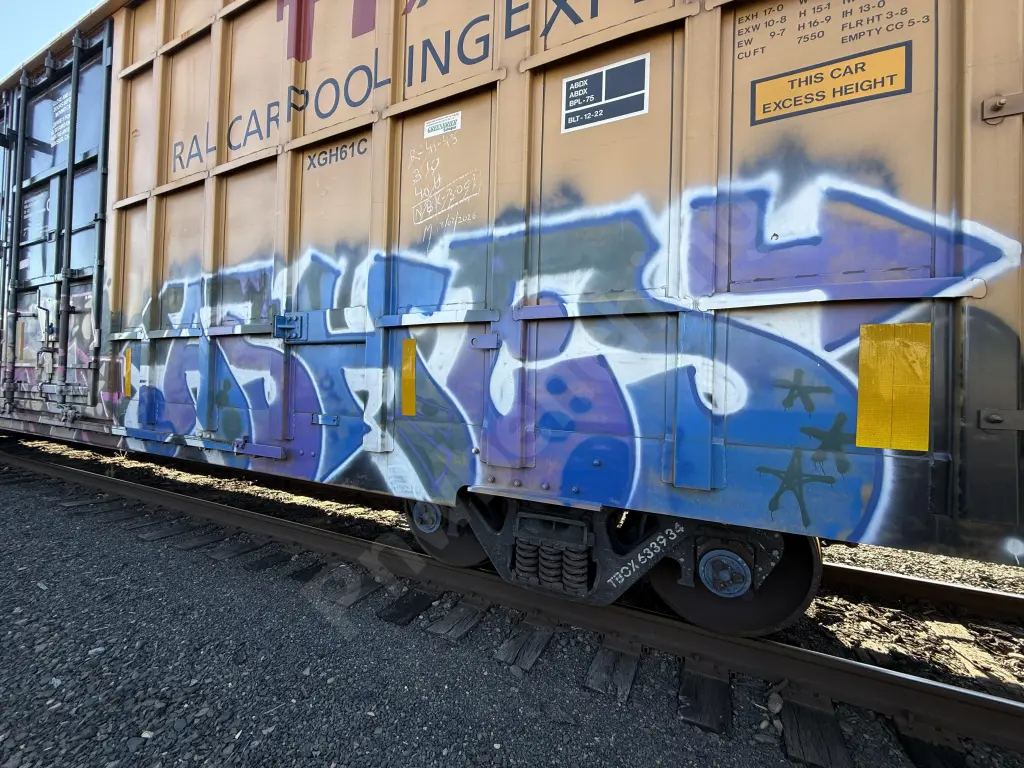 TBOX633934 - NORTH-AMERICA