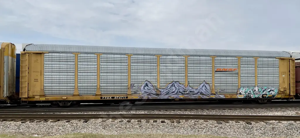 TTGX974711 - NORTH-AMERICA