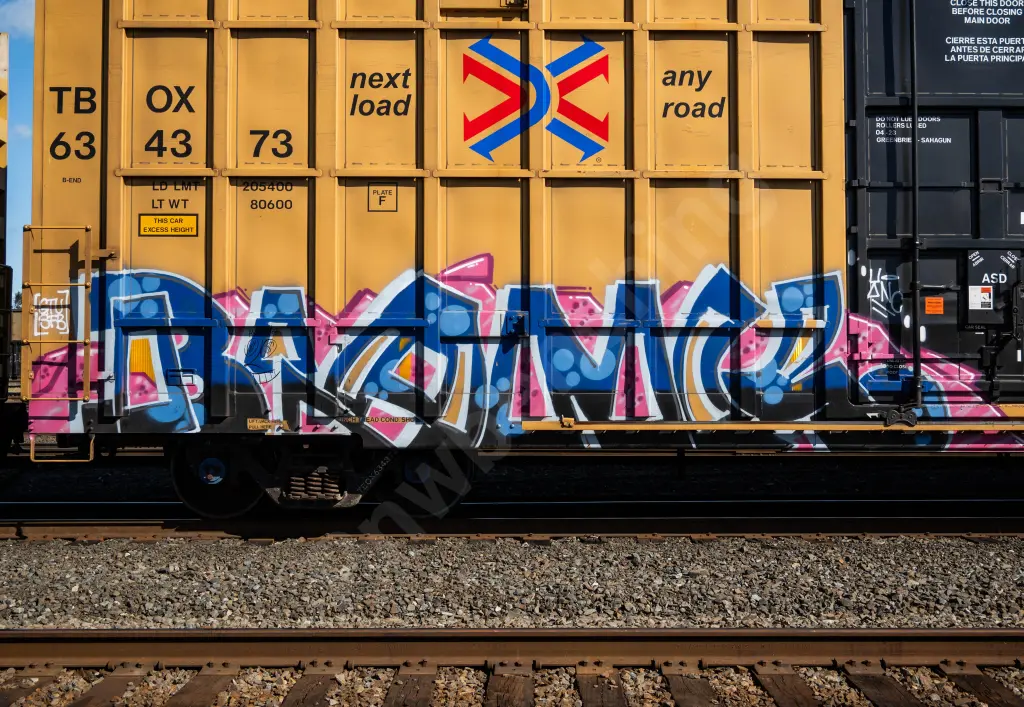 TBOX634373 - NORTH-AMERICA