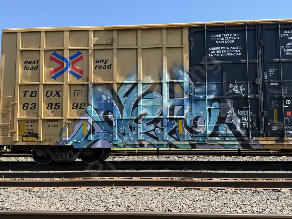 TBOX638592 - NORTH-AMERICA