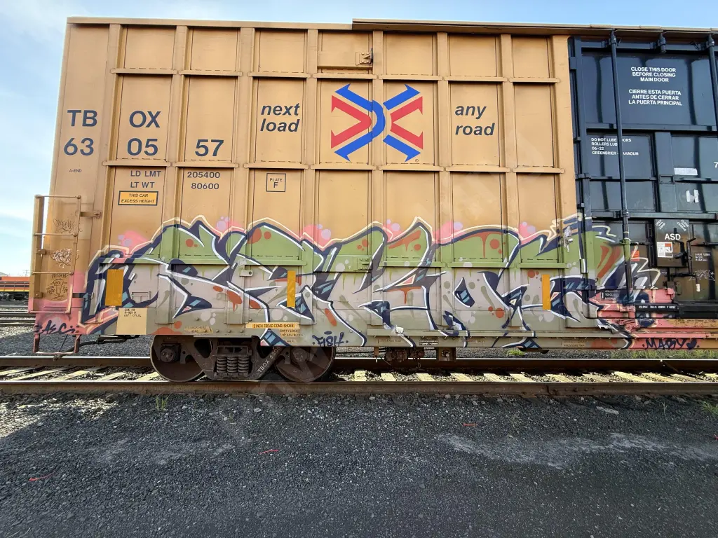 TBOX630557 - NORTH-AMERICA