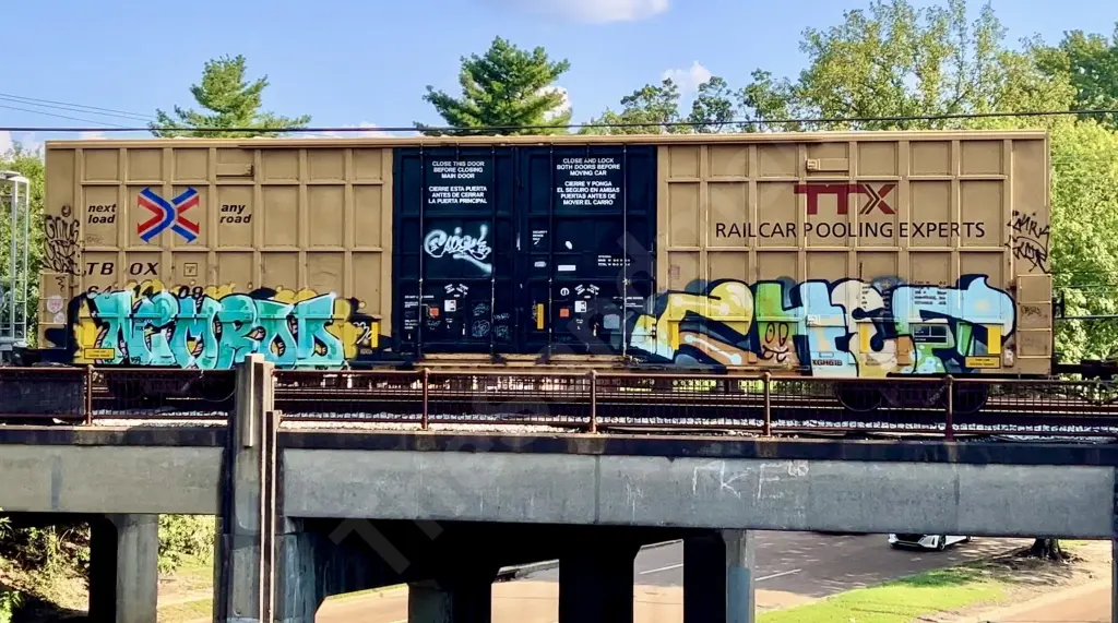 TBOX641409 - NORTH-AMERICA
