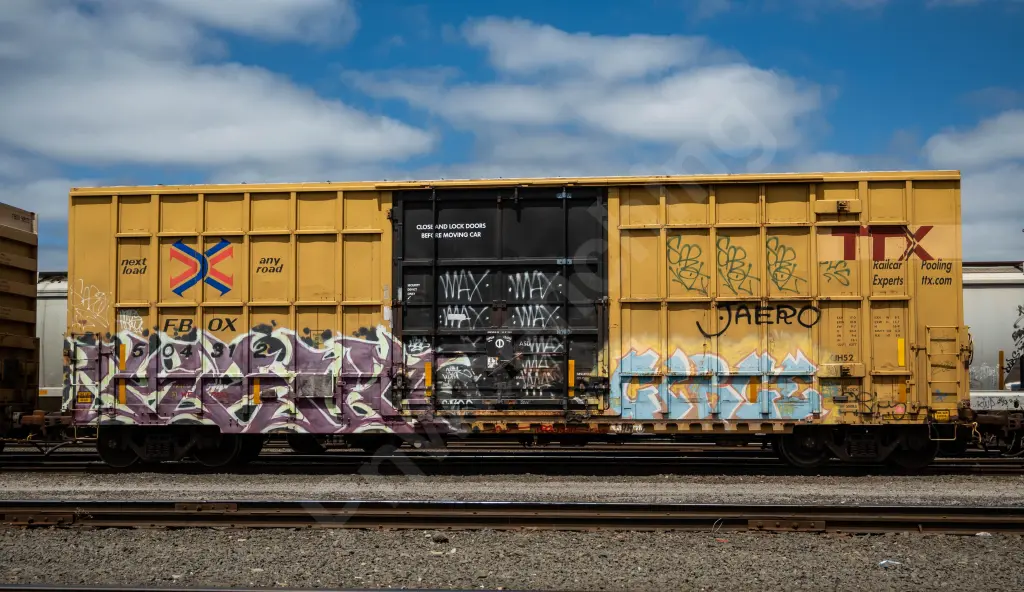 FBOX504312 - NORTH-AMERICA