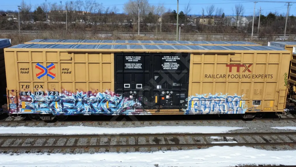 TBOX640223 - NORTH-AMERICA