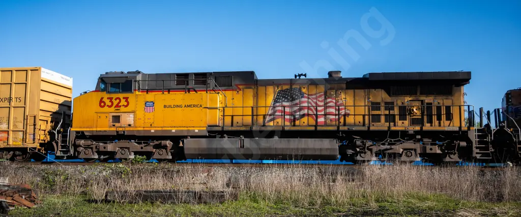 UP6323 - NORTH-AMERICA