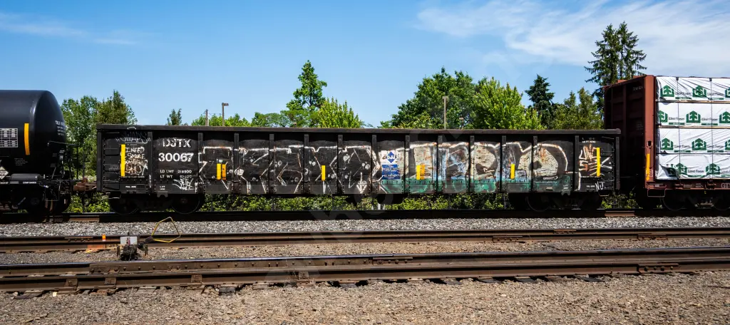 DJTX30067 - NORTH-AMERICA