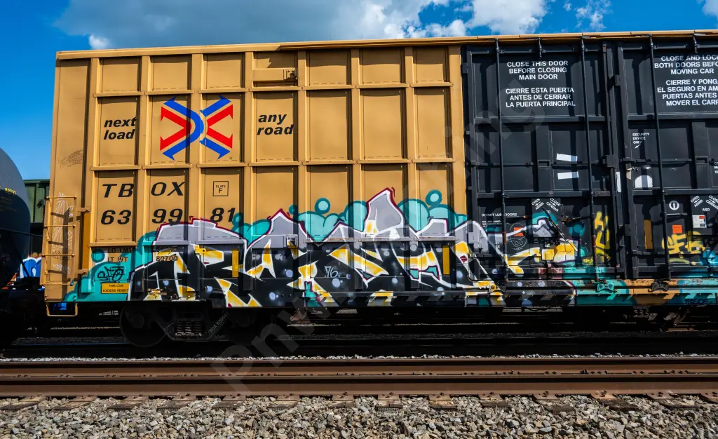 TBOX639981 - NORTH-AMERICA