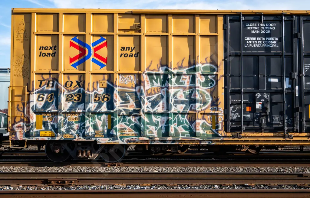 TBOX642356 - NORTH-AMERICA