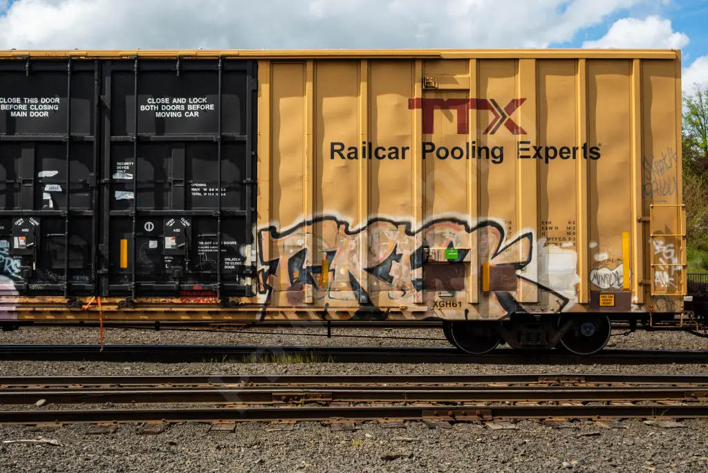 TBOX662052 - NORTH-AMERICA