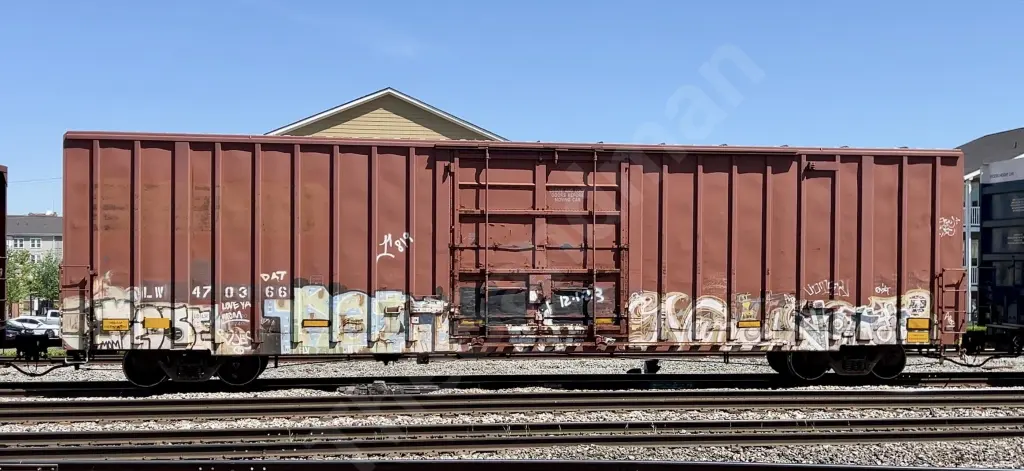 LW470366 - NORTH-AMERICA