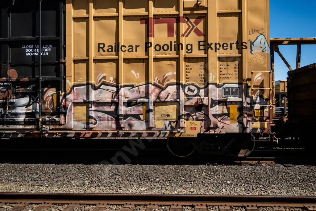 FBOX506108 - NORTH-AMERICA