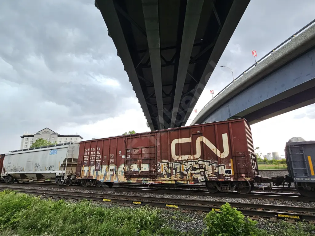 CNIS412097 - NORTH-AMERICA