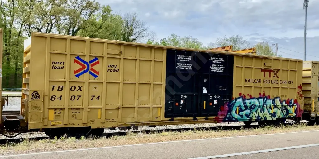 TBOX640774 - NORTH-AMERICA
