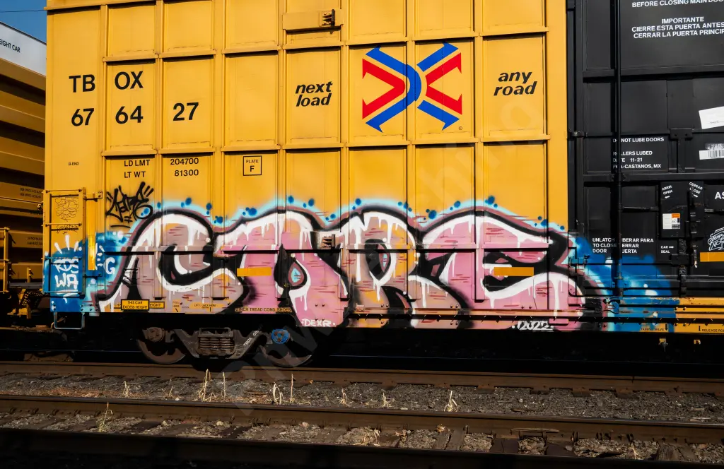 TBOX676427 - NORTH-AMERICA