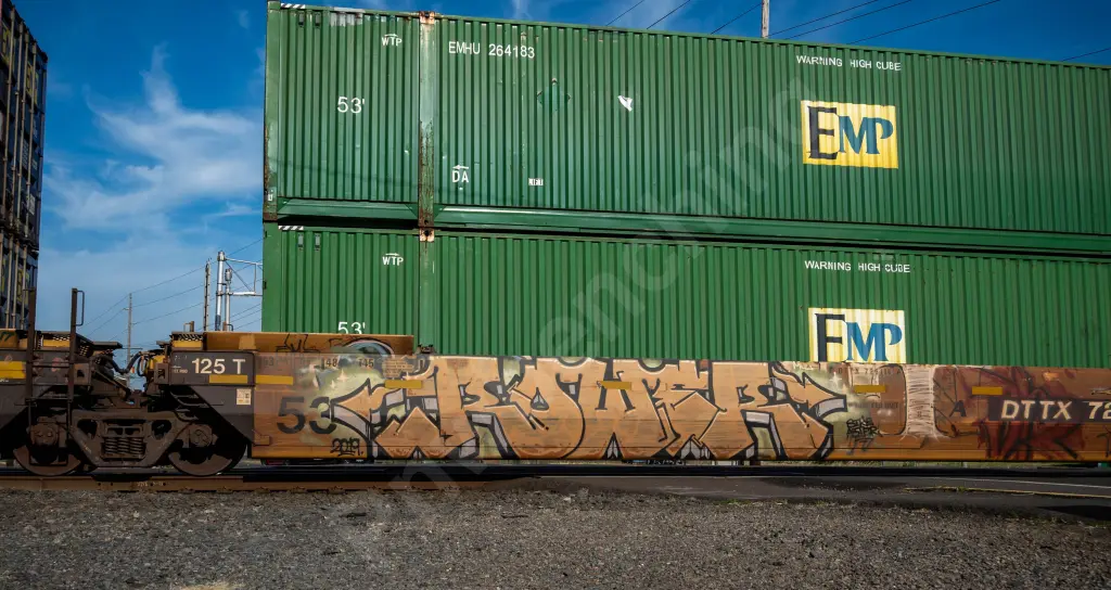 DTTX726116 - NORTH-AMERICA
