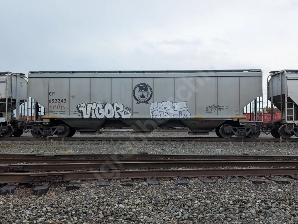 CP652242 - NORTH-AMERICA