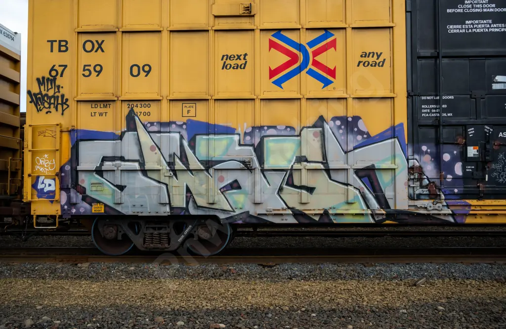 TBOX675909 - NORTH-AMERICA