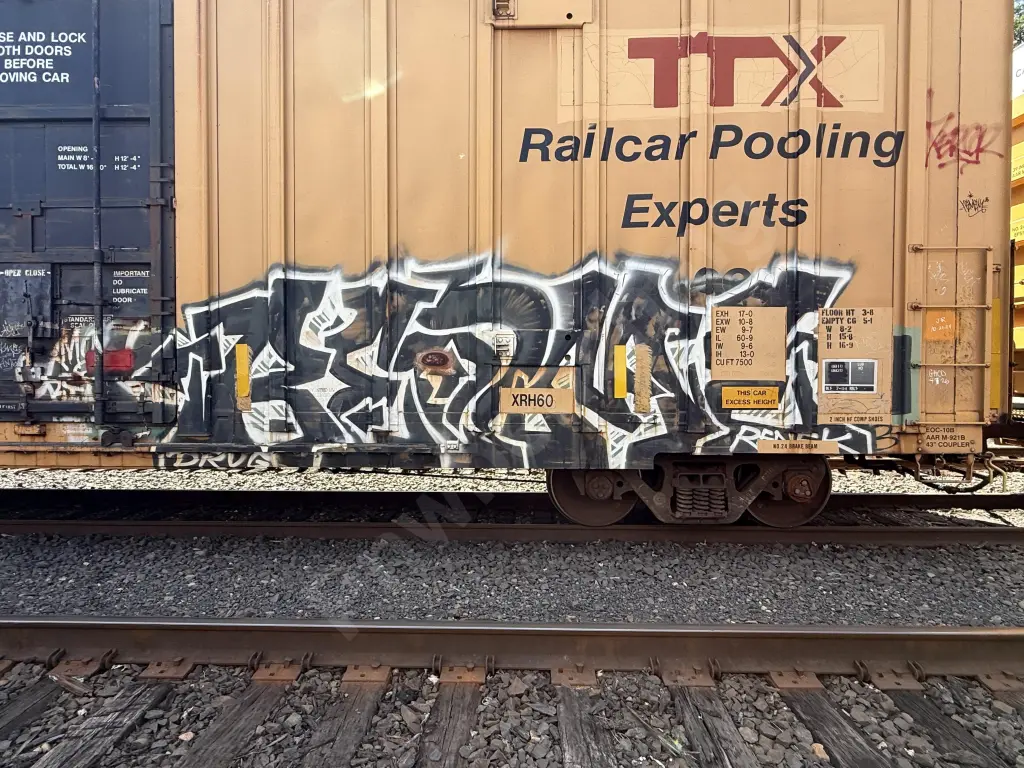 TBOX671169 - NORTH-AMERICA