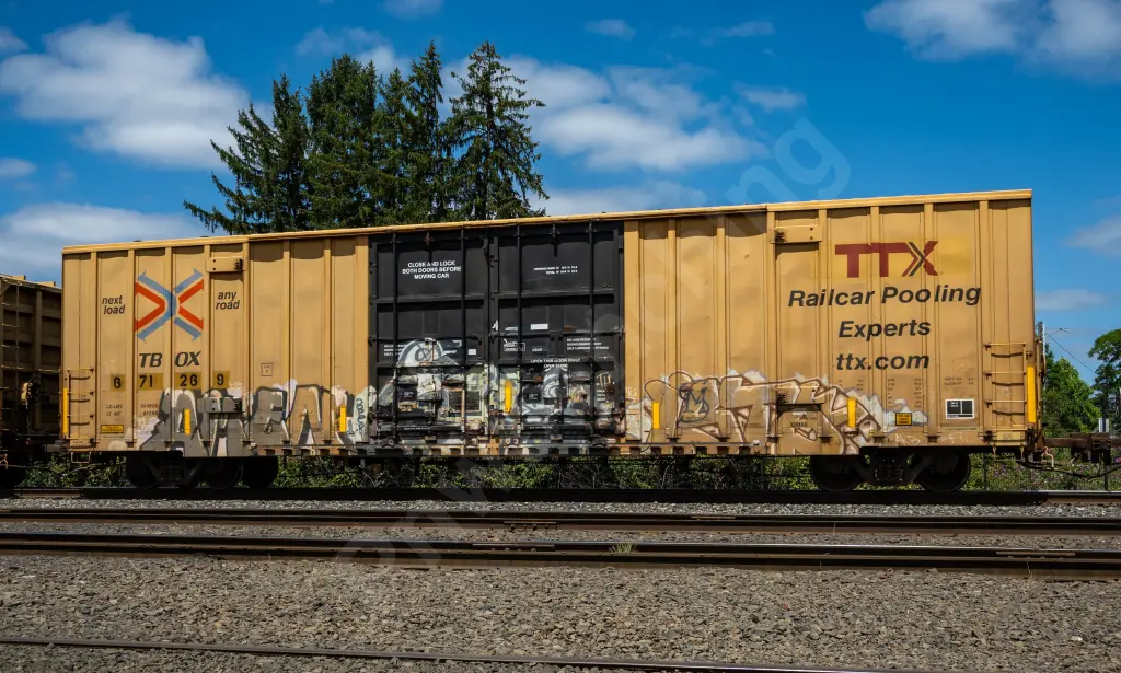 TBOX671269 - NORTH-AMERICA