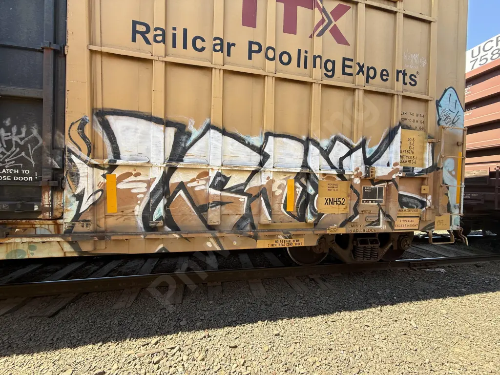 FBOX506007 - NORTH-AMERICA