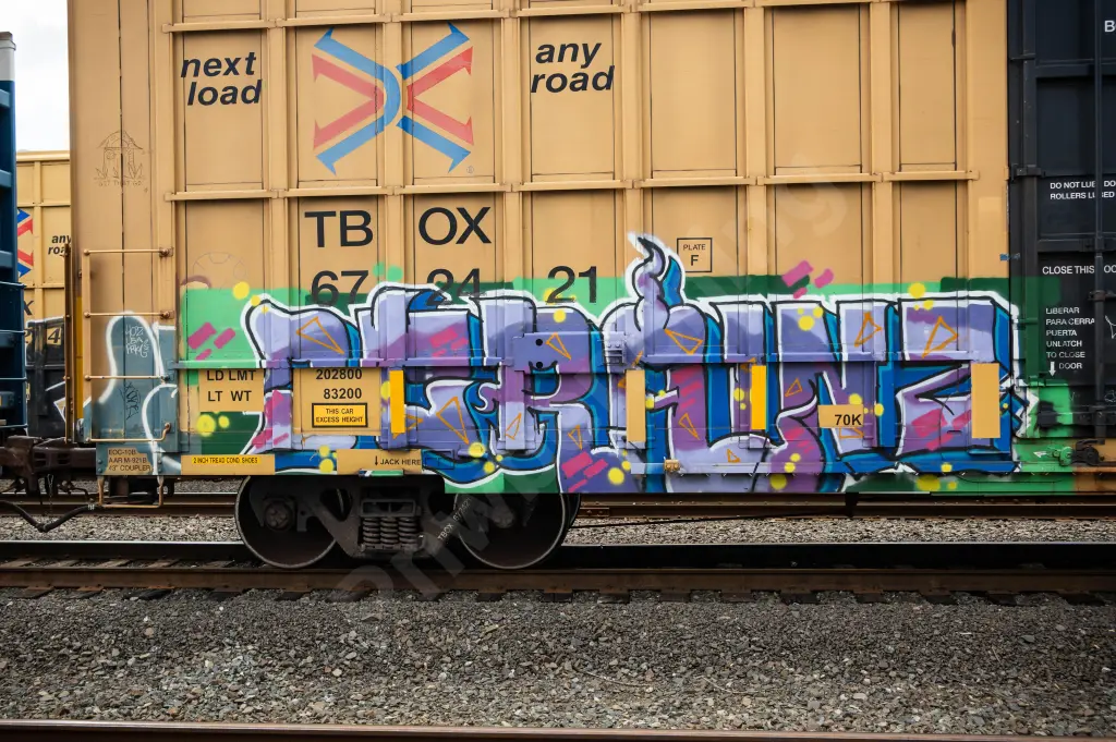 TBOX672421 - NORTH-AMERICA