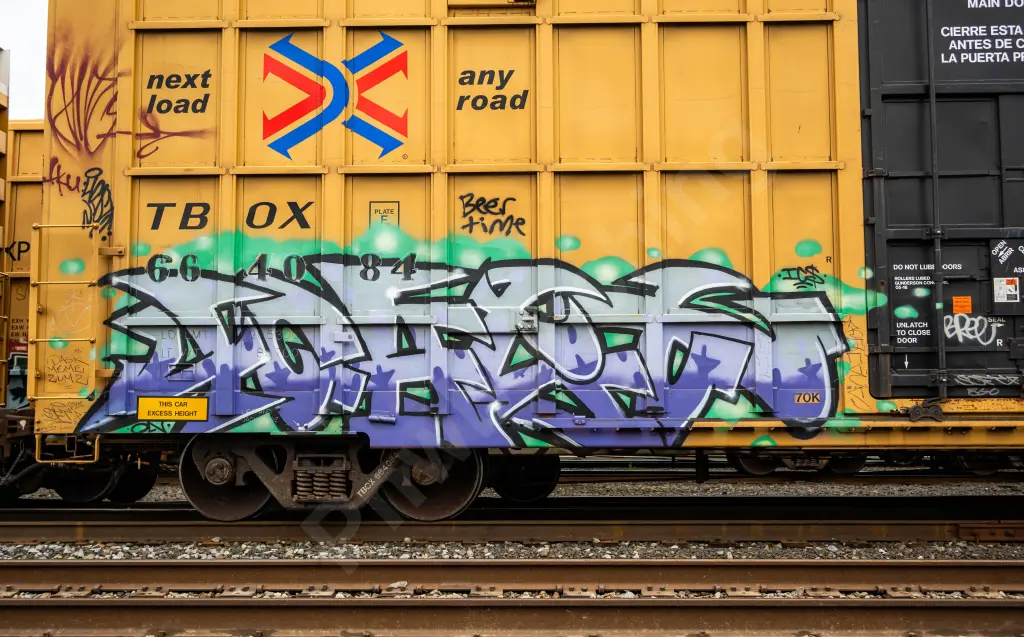 TBOX664084 - NORTH-AMERICA