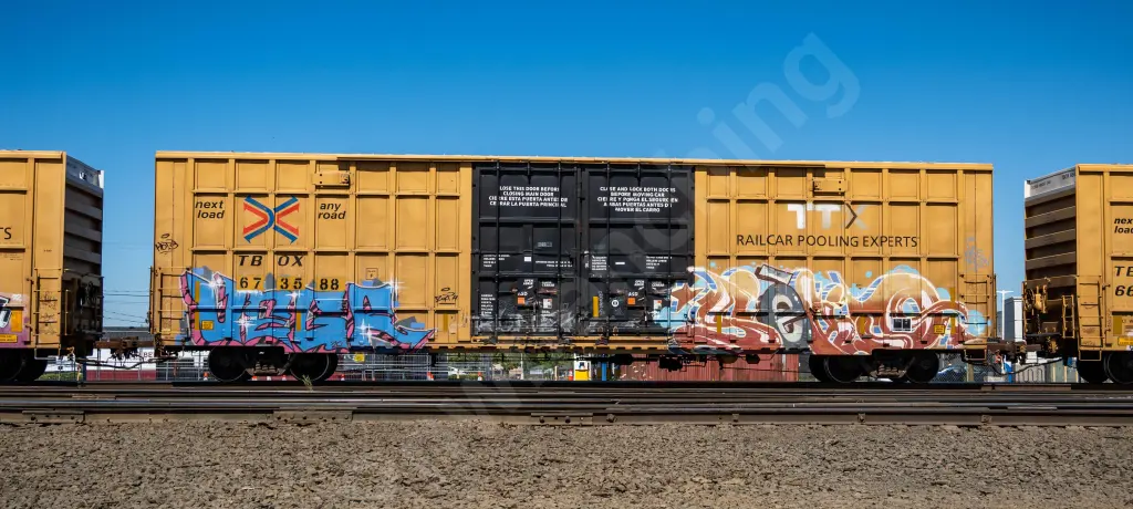 TBOX673588 - NORTH-AMERICA