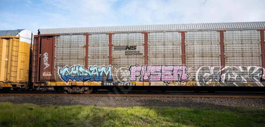 TTGX982402 - NORTH-AMERICA