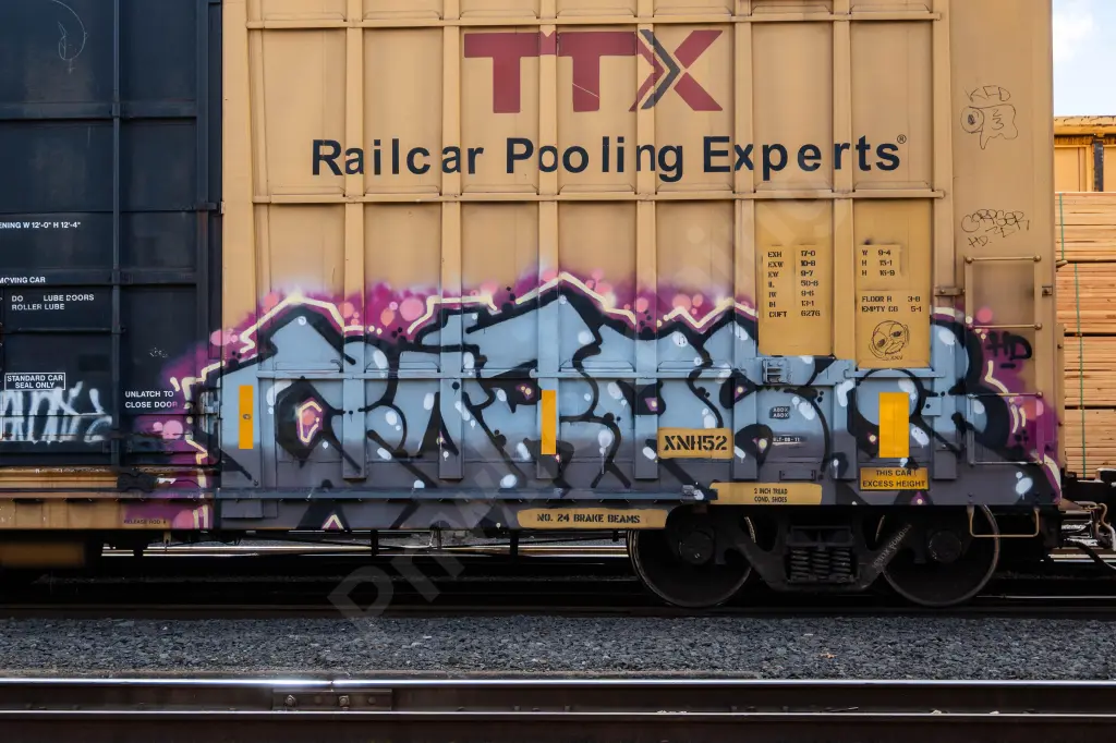 FBOX506053 - NORTH-AMERICA