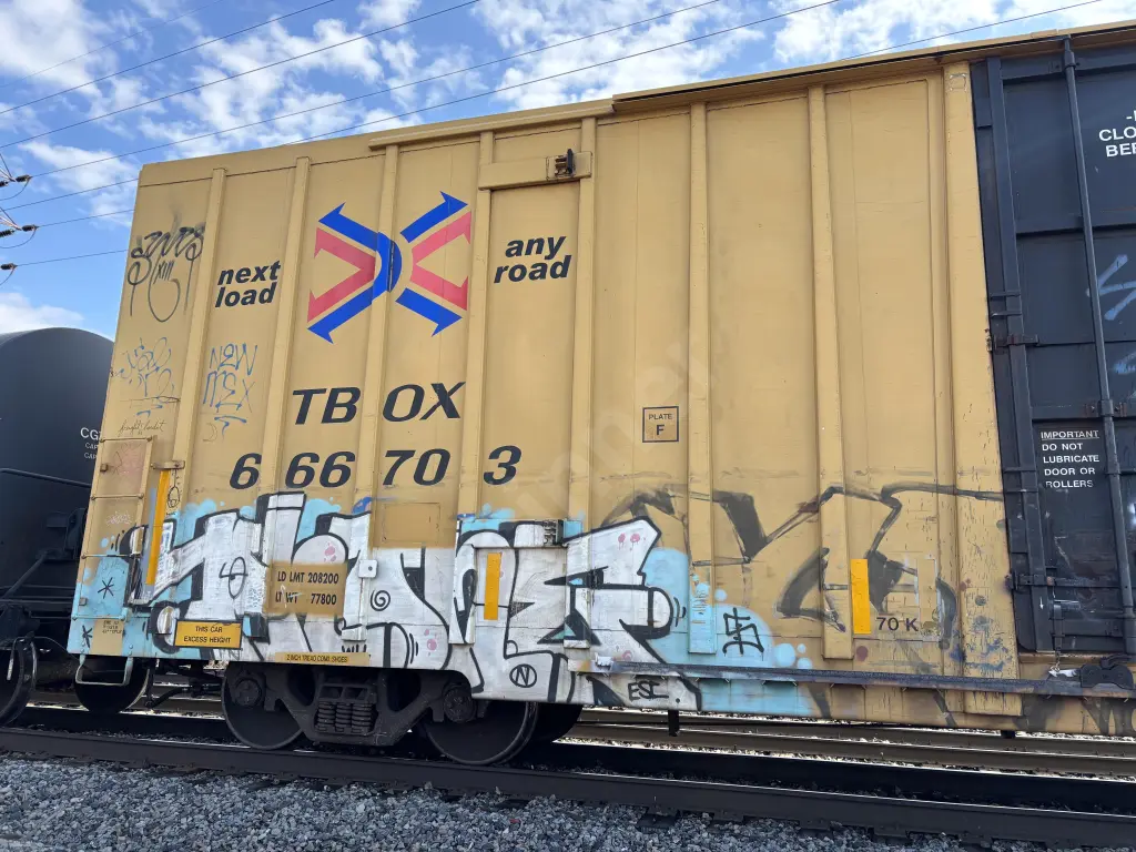 TBOX666703 - NORTH-AMERICA