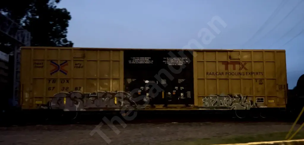 TBOX673267 - NORTH-AMERICA