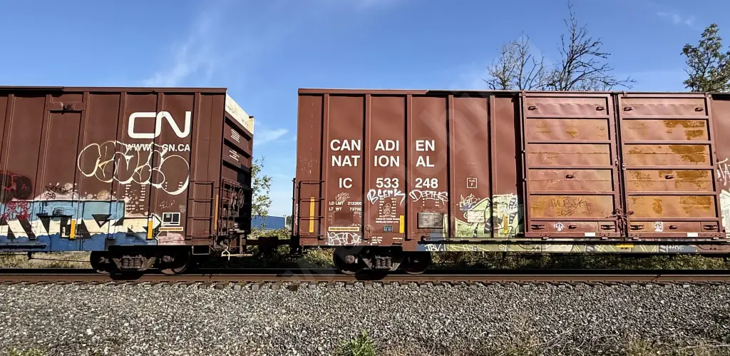 IC533248 - NORTH-AMERICA