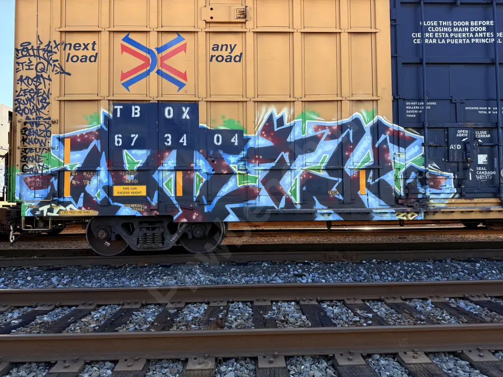 TBOX673404 - NORTH-AMERICA
