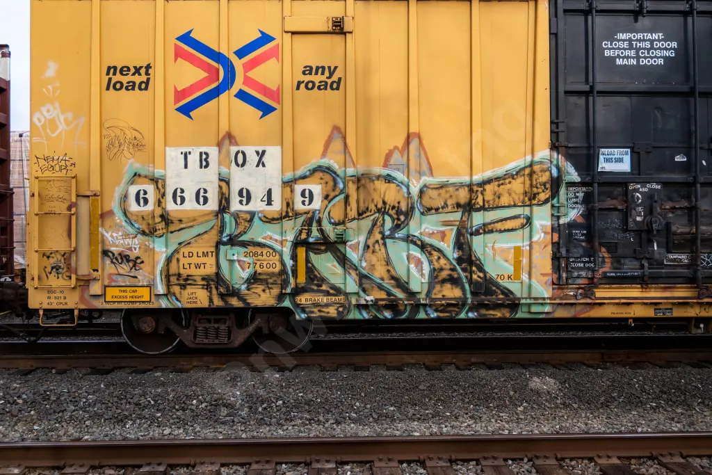 TBOX666949 - NORTH-AMERICA
