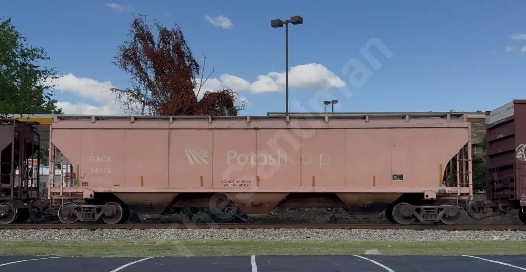GACX14178 - NORTH-AMERICA