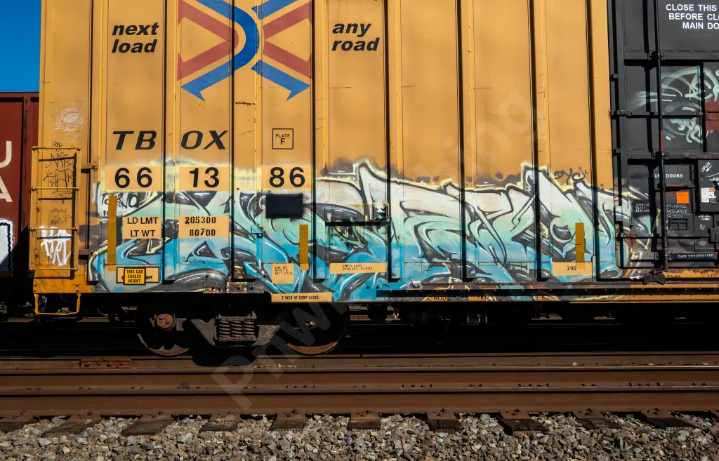 TBOX661386 - NORTH-AMERICA