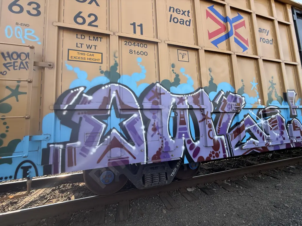 TBOX636211 - NORTH-AMERICA