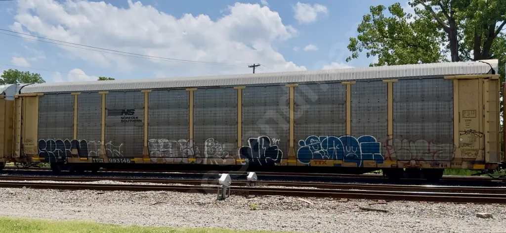 TTGX993146 - NORTH-AMERICA