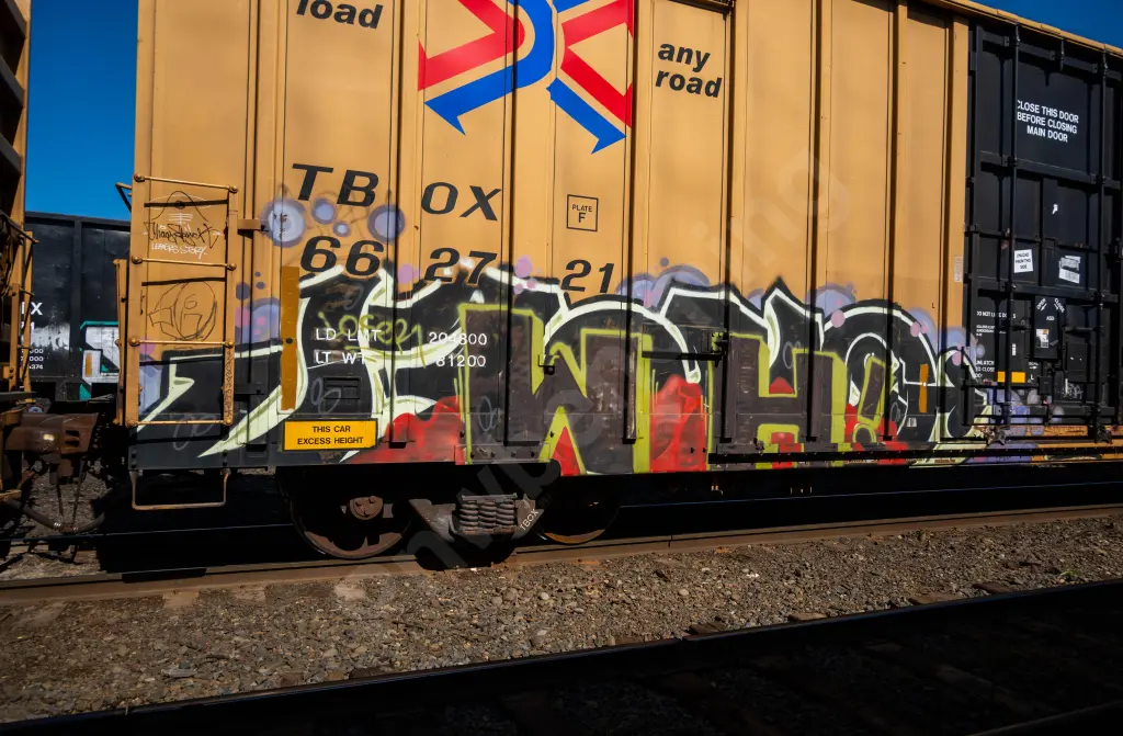 TBOX662721 - NORTH-AMERICA