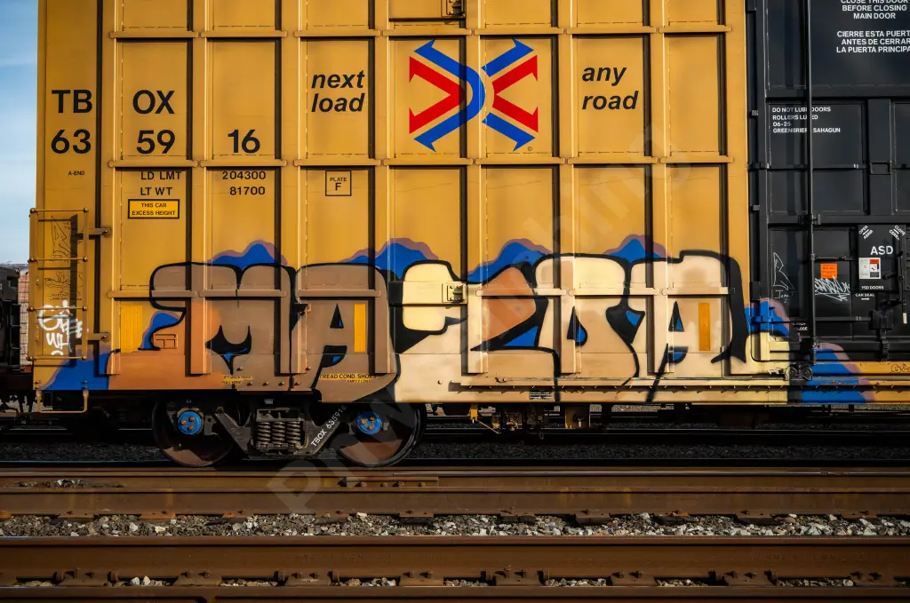 TBOX635916 - NORTH-AMERICA