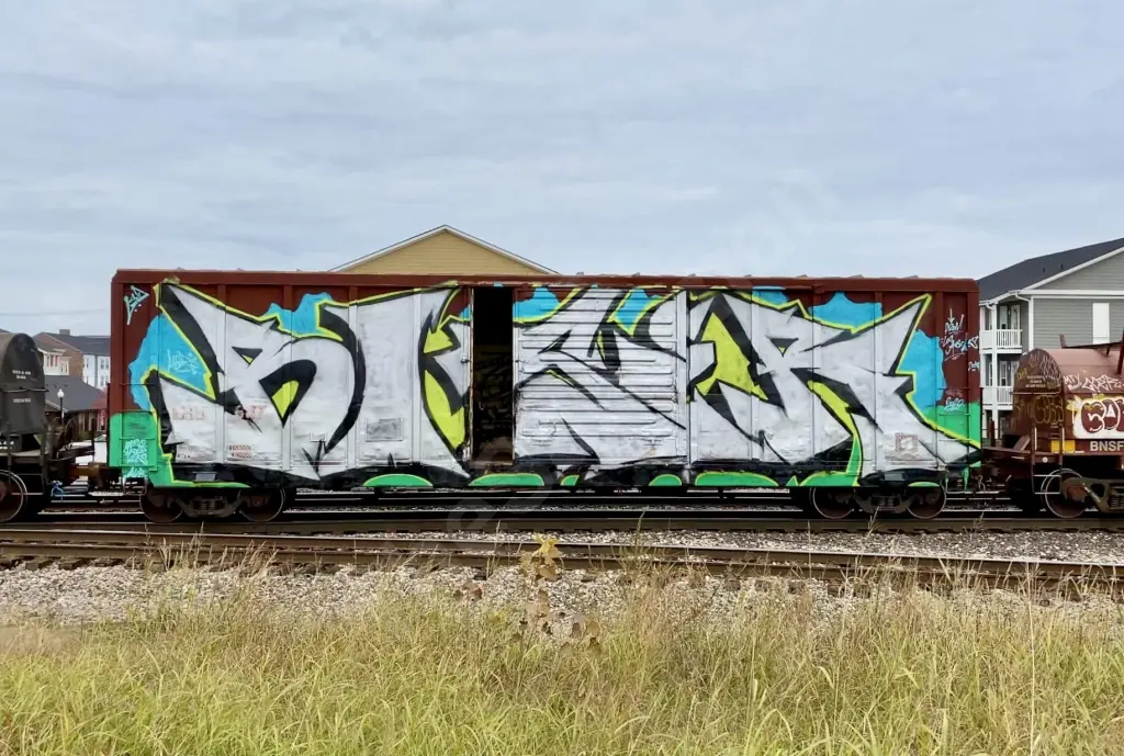 LRS687 - NORTH-AMERICA