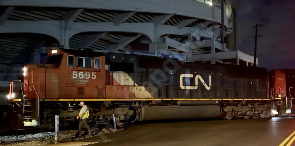 CN5695 - NORTH-AMERICA