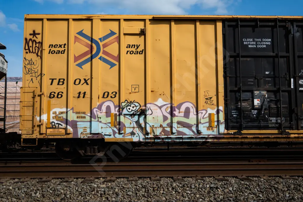TBOX661103 - NORTH-AMERICA