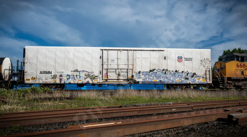 ARMN170088 - NORTH-AMERICA