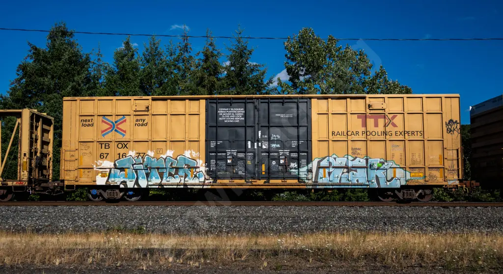 TBOX671677 - NORTH-AMERICA