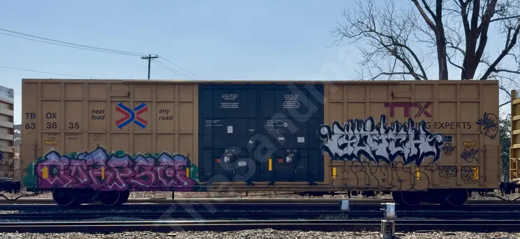 TBOX633835 - NORTH-AMERICA