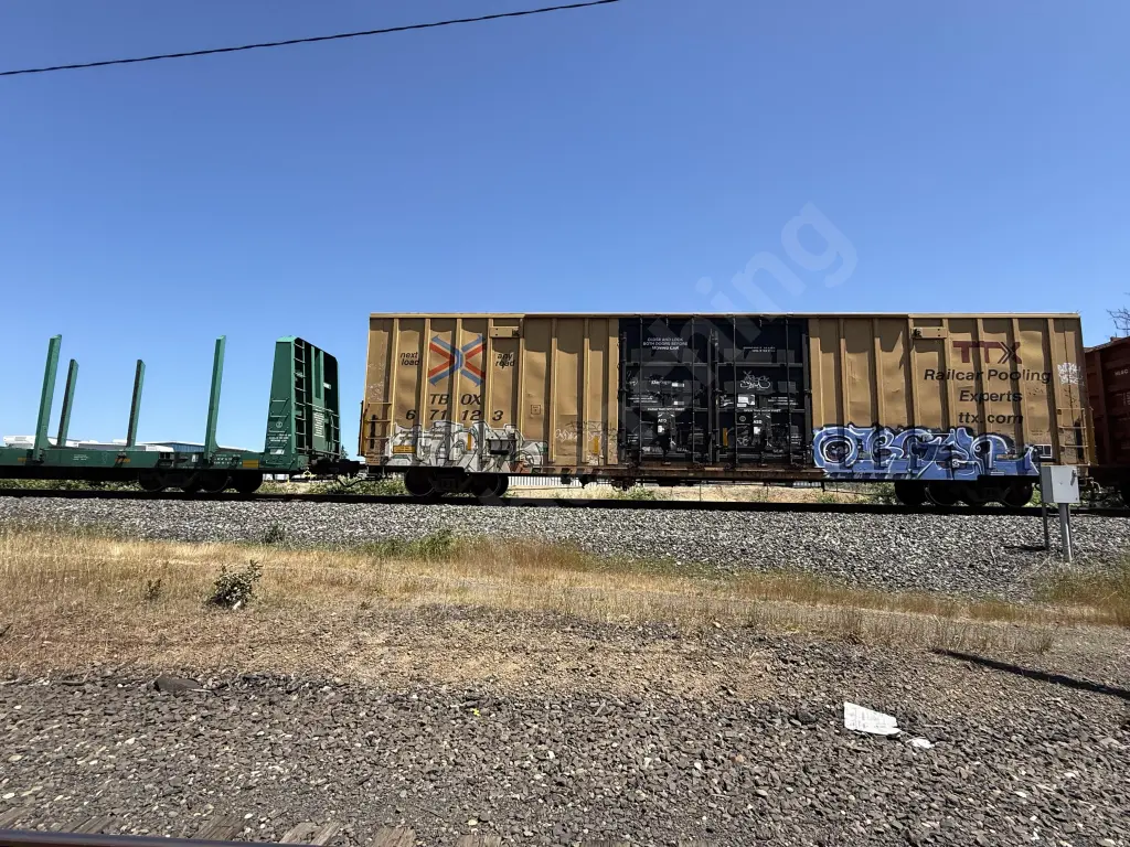 TBOX671123 - NORTH-AMERICA