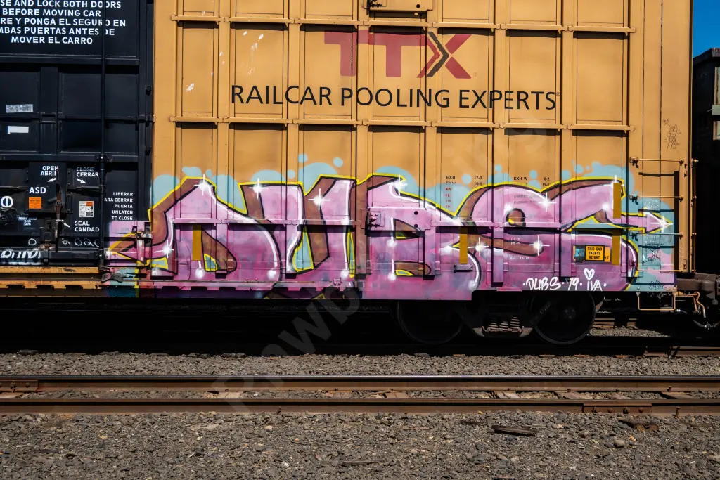 TBOX672825 - NORTH-AMERICA