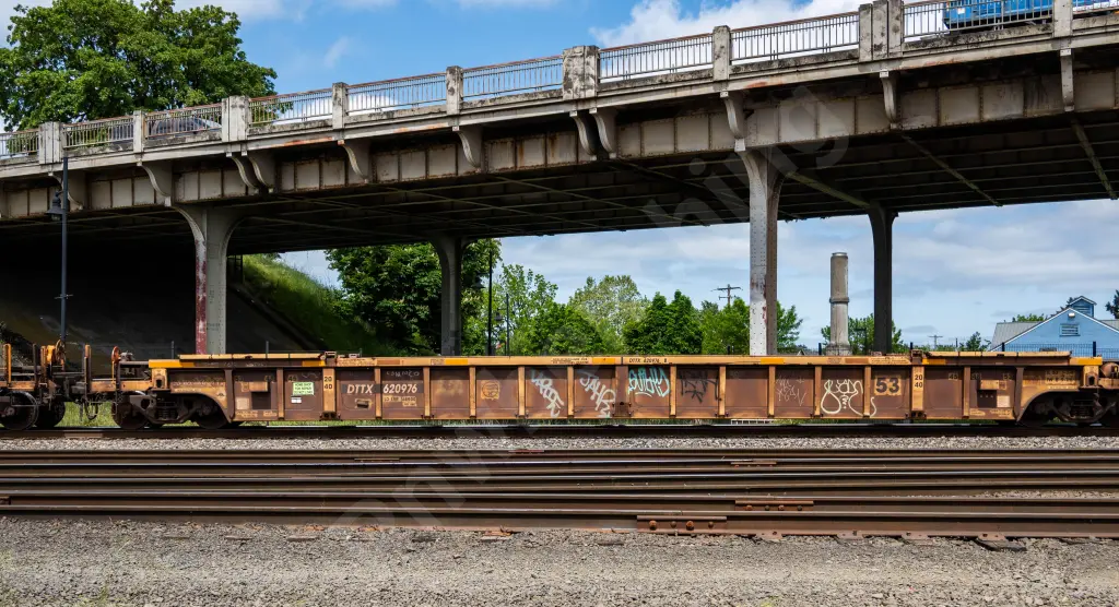 DTTX620976 - NORTH-AMERICA